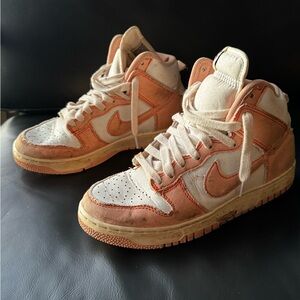 Nike Dunk High 1985 "Arctic Orange" Sneakers